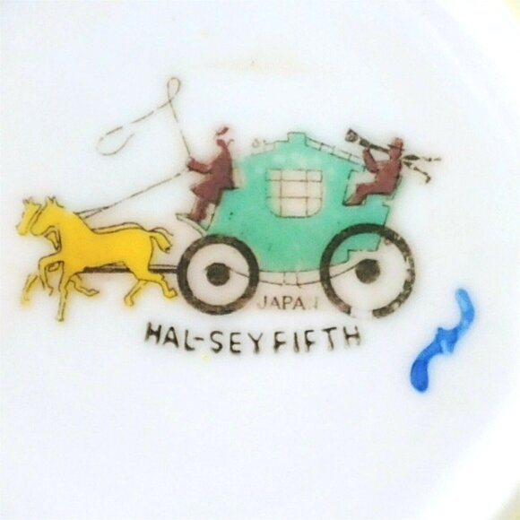 Vintage Hal-Sey Fifth Hand-Painted Porcelain Trinket Dish with 3d Rose top Lid - Picture 3 of 8